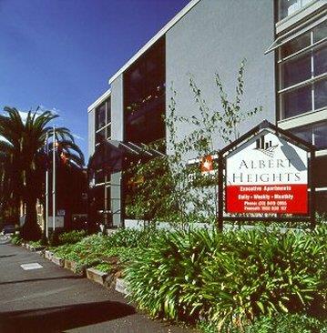 Albert Heights Service Apts - Tourism TAS 0