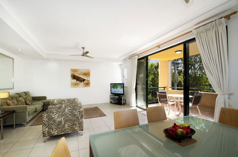 Bermuda Villas - Hobart Tourism 1