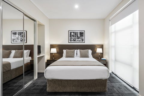Quest Narre Warren - Tourism TAS 1