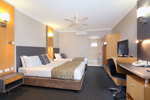 Brisbane International - Virginia - Hobart Tourism 0