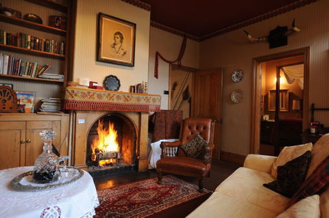 Alice's Cottages - Hobart Tourism 1