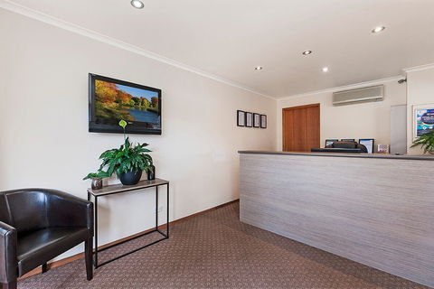 AAt 28 Goldsmith Motel - Tourism TAS 1
