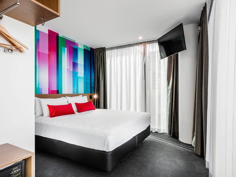 Ibis Styles Brisbane Elizabeth Street - Tourism TAS 6