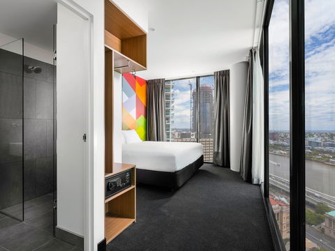Ibis Styles Brisbane Elizabeth Street - Tourism TAS 7