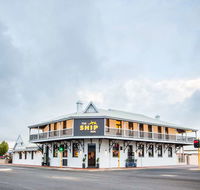 Royal Palms Resort by Nightcap - Hobart Tourism