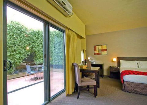 Comfort Inn & Suites City Views - Hobart Tourism 3
