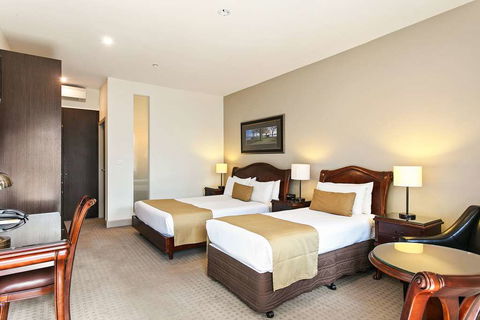 Quality Inn Heritage On Lydiard - Hobart Tourism 0