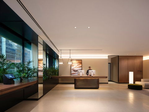 Little National Hotel Sydney - Hobart Tourism 3