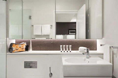 Quest North Sydney - Tourism TAS 3