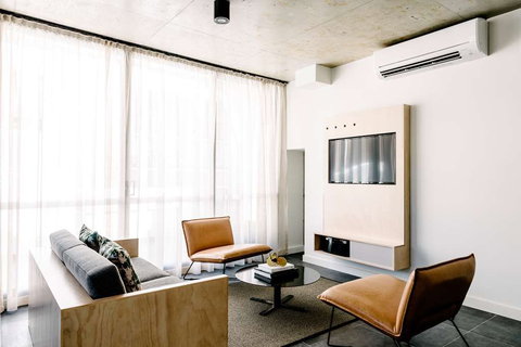 Veriu Broadway - Tourism TAS 14