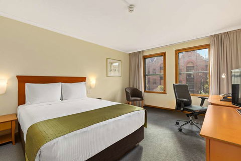 Rydges Sydney Harbour - Tourism TAS 1