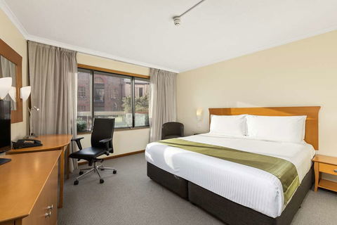 Rydges Sydney Harbour - Tourism TAS 3