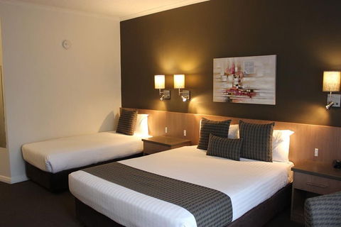 Swan Hill Resort - Hobart Tourism 4