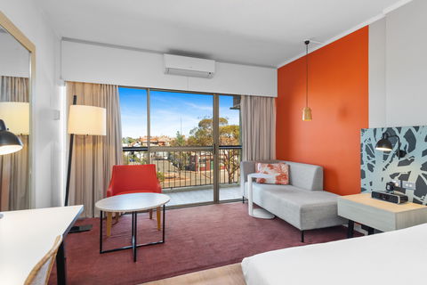 The Plaza Hotel Kalgoorlie - Tourism TAS 9