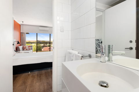 The Plaza Hotel Kalgoorlie - Tourism TAS 10