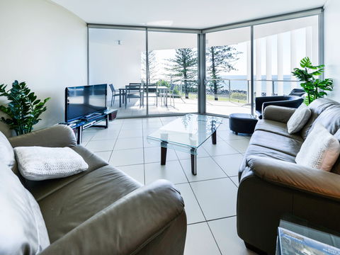 Grand Mercure Apartments Bargara - Hobart Tourism 7