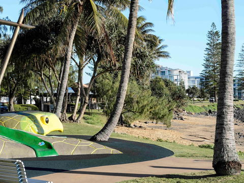 Grand Mercure Apartments Bargara - Hobart Tourism 12