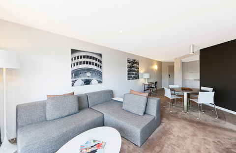 Astra Apartments The Griffin - Hobart Tourism 11