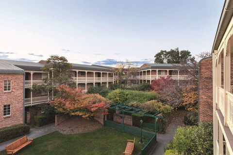Adina Serviced Apts Canberra Kingston - Hobart Tourism 3
