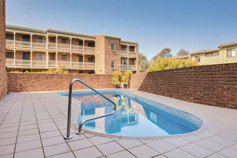 Adina Serviced Apts Canberra Kingston - Hobart Tourism 11