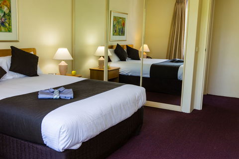 Kingston Terrace Serviced Apartments - Hobart Tourism 1