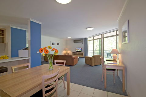 Kingston Terrace Serviced Apartments - Hobart Tourism 3