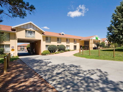 Ibis Styles Canberra - Tourism TAS 3