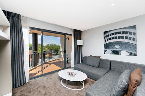 Astra Apartments The Griffin - Hobart Tourism 4