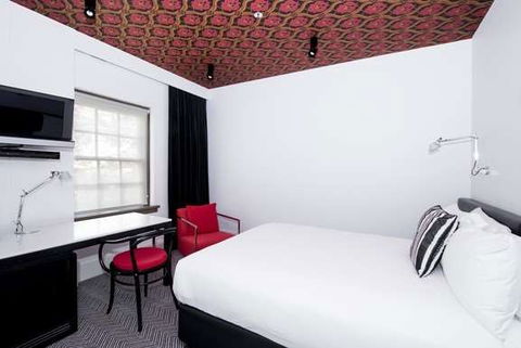 Peppers Gallery Hotel, Canberra - Hobart Tourism 2