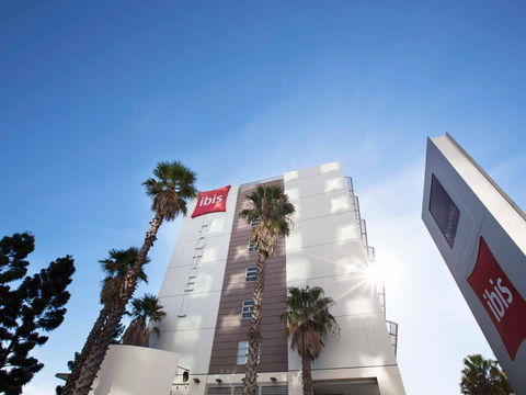 Hotel Ibis Sydney Olympic Park - Tourism TAS 1