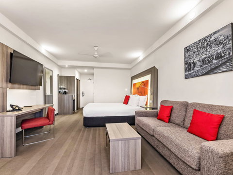 Novotel Darwin Atrium - Tourism TAS 5