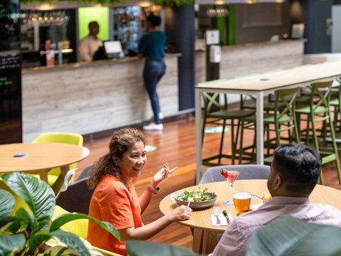 Novotel Darwin Atrium - Tourism TAS 13