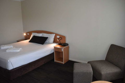Best Western Coachman's Inn Motel - Hobart Tourism 10