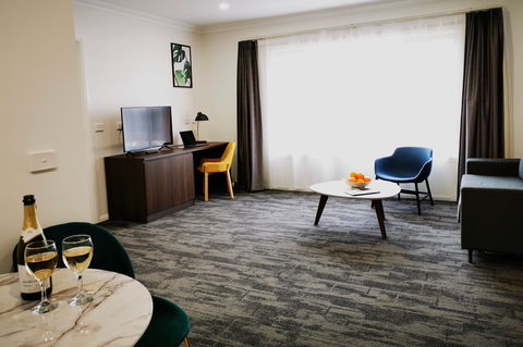 Governor Macquarie Motor Inn - Hobart Tourism 5
