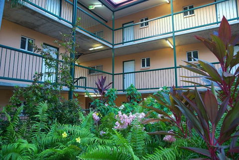 Alatai Holiday Apartments - Hobart Tourism 0