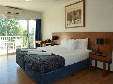 Cullen Bay Resorts - Tourism TAS 3