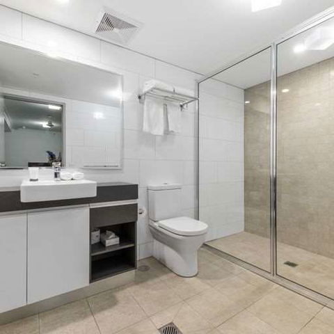 H On Mitchell Apartment Hotel - Tourism TAS 2