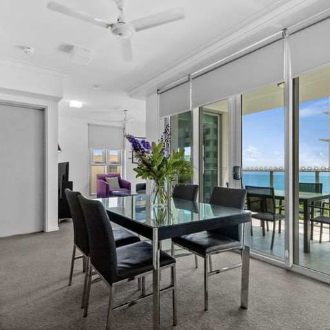 H On Mitchell Apartment Hotel - Tourism TAS 9