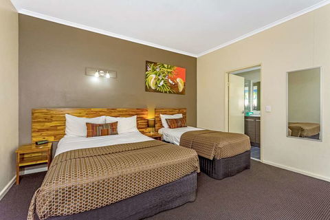 Quality Hotel Darwin Airport - Hobart Tourism 11