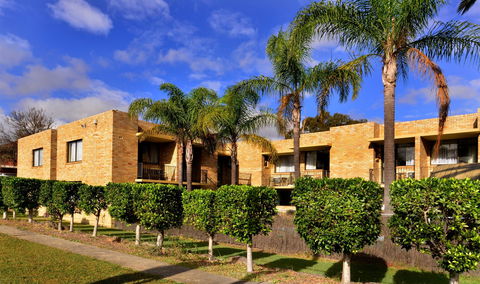 Metro Inn Ryde - Hobart Tourism 1
