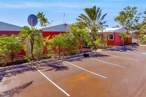 Econo Lodge Karratha - Tourism TAS 1