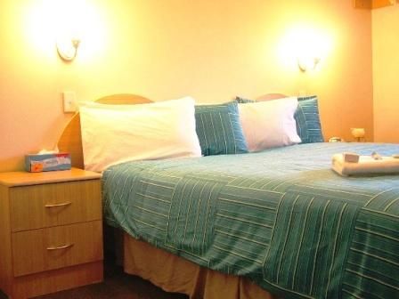 Arena Hotel - Hobart Tourism 1