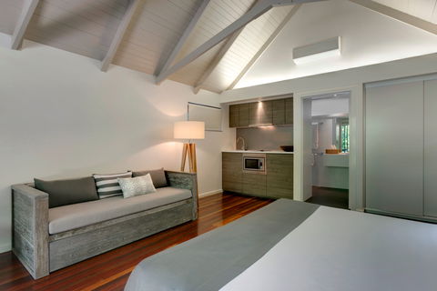 Hamilton Island Palm Bungalows - Hobart Tourism 1