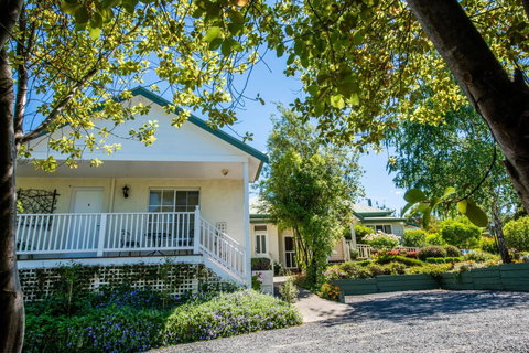 Yarra Gables Motel - Tourism TAS 1