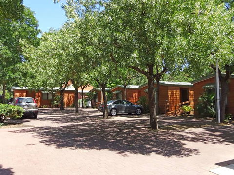 Adelaide Caravan Park - Tourism TAS 2