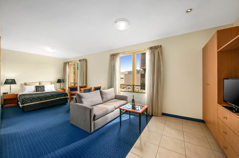 Quest Savoy - Hobart Tourism 1