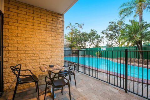 Kawana Waters Hotel By NightCap - Tourism TAS 1
