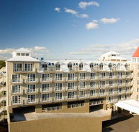 Deep Blue Hotel  Hot Springs - Hobart Tourism