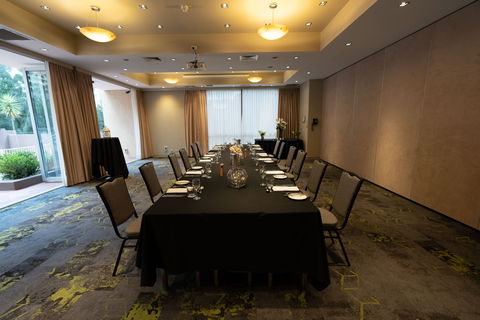 Holiday Inn Parramatta - Hobart Tourism 11
