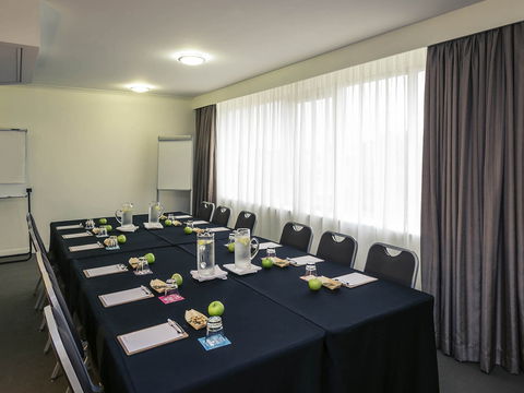 Mercure Hotel Parramatta - Hobart Tourism 9